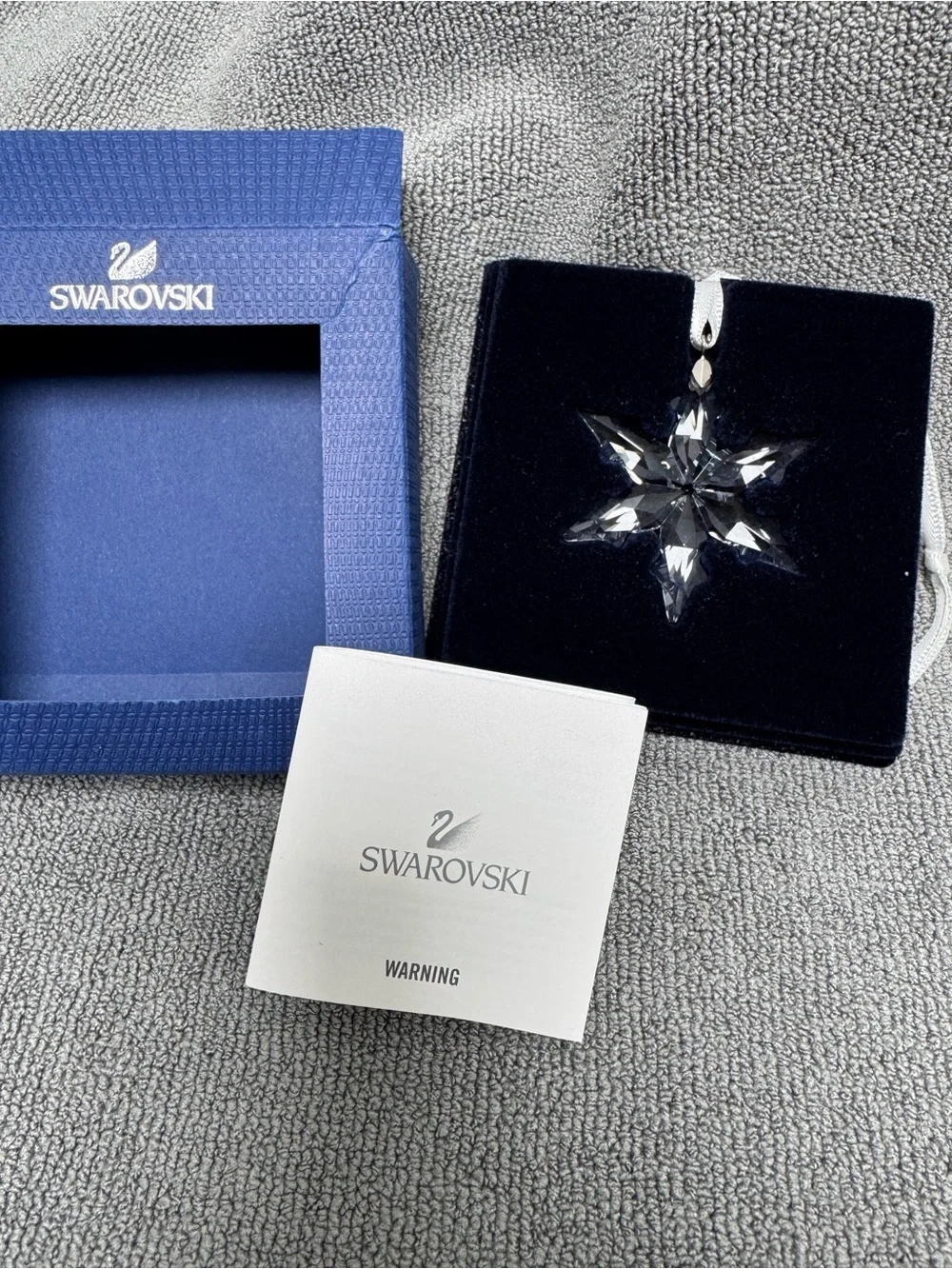 Swarovski 2015 Annual Little Star Ornament NIB